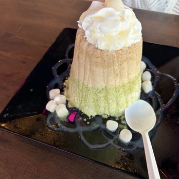 Vampire Penguin - Matcha milk tea :) - Shaved Ice Near Me - Ontario, California