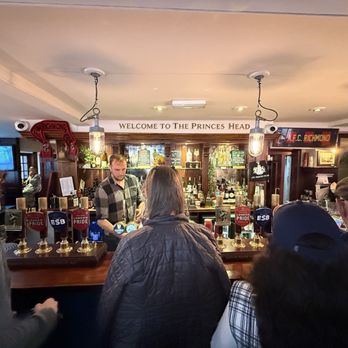 Princes Head - Bar. - Pubs Near Me - Richmond, XGL Princes Head - Bar. - Pubs Near Me - Richmond, XGL