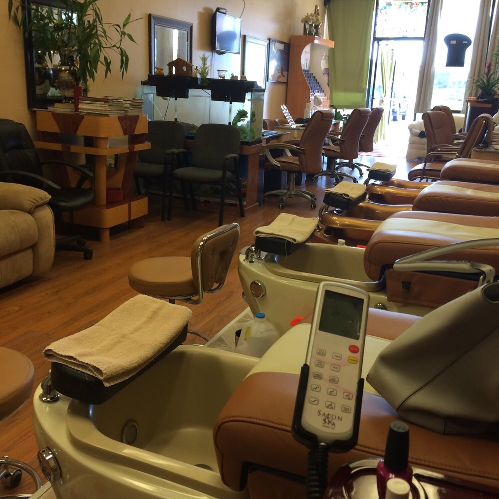 Nails For U - Friday afternoon. Classic weekend. - Nail Salons Near Me - Bessemer, Alabama Nails For U - Friday afternoon. Classic weekend. - Nail Salons Near Me - Bessemer, Alabama
