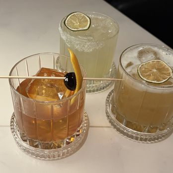 Palace - Old fashioned, house margarita, & in the jungle - Seafood Near Me - Santa Fe, New Mexico