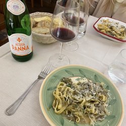 Tischi Toschi - Artichoke pasta for me and gluten free artichoke pasta for my friend.