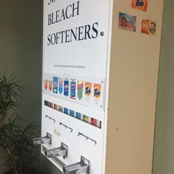 Eastmont Drop & Go Laundry - Laundry soap dispensers