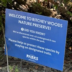 Ritchey Woods Nature Preserve - Welcome sign