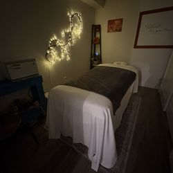 The Touch - Massage room