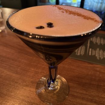 Dock 9 - Espresso martini - Cocktail Bars Near Me - Stonington, Connecticut