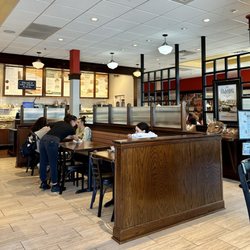 Corner Bakery Cafe - Inside