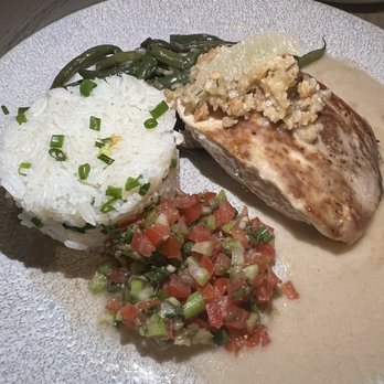 Ulu Kitchen - Macadamia Nut Fresh Fish (Mahi mahi) - Hawaiian Near Me - Lahaina, Hawaii