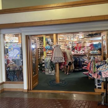 Taj Clubhouse - Store front - Children's Clothing Near Me - Honolulu, Hawaii Taj Clubhouse - Store front - Children's Clothing Near Me - Honolulu, Hawaii