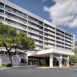 Courtyard by Marriott Austin-University Area