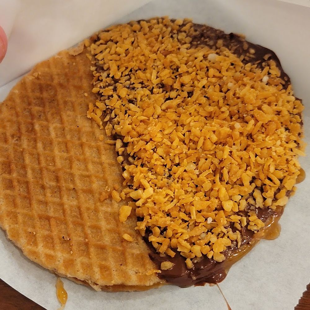Wonderen Stroopwafels - Toasted coconut stroopwafel - Desserts Near Me - New York, New York