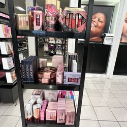 SEPHORA at Kohl's - Holiday 2024 Display