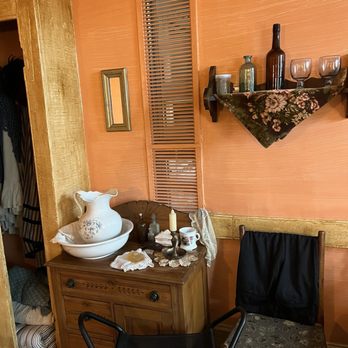 Tenement Museum - Museums Near Me - New York, New York