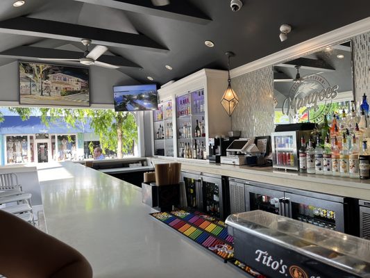 Mangoes Restaurant by null