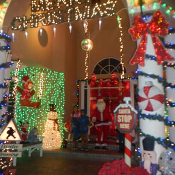 Hyatt Extreme Christmas - Holiday Decorations Near Me Hyatt Extreme Christmas - Holiday Decorations Near Me