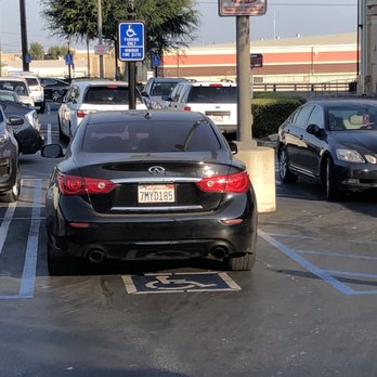 Ralphs - He parked here because his gf's foot was hurt - Grocery Near Me - Burbank, California