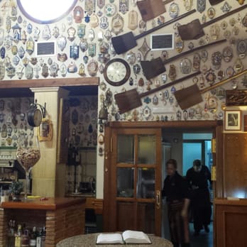 Lolo - Detalle interior - Spanish Near Me - Alcoy, A Lolo - Detalle interior - Spanish Near Me - Alcoy, A