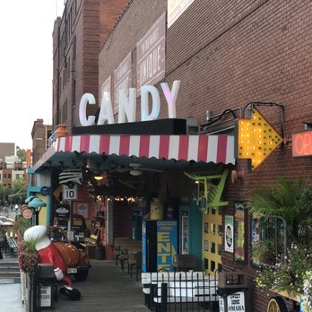 Hollywood Candy - Candy Stores Near Me - Omaha, Nebraska