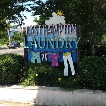 East Hampton Laundry - Sign at the highway - Laundry Services Near Me - Amagansett, New York East Hampton Laundry - Sign at the highway - Laundry Services Near Me - Amagansett, New York