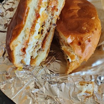 Egg Karne - Chicken sausage egg and cheese breakfast sandwich - Breakfast & Brunch Near Me - Herndon, Virginia Egg Karne - Chicken sausage egg and cheese breakfast sandwich - Breakfast & Brunch Near Me - Herndon, Virginia