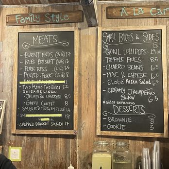 Black Board Bar B Q - Barbeque Near Me - Sisterdale, Texas
