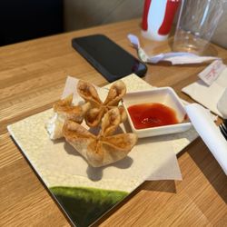 Mian Fresh Noodle Bar - Crab cheese wontons