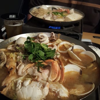 Boiling Point - The #10 (Thai Pot) in the front and the #9 (Japanese Miso) behind. - Taiwanese Near Me - Edmonds, Washington Boiling Point - The #10 (Thai Pot) in the front and the #9 (Japanese Miso) behind. - Taiwanese Near Me - Edmonds, Washington