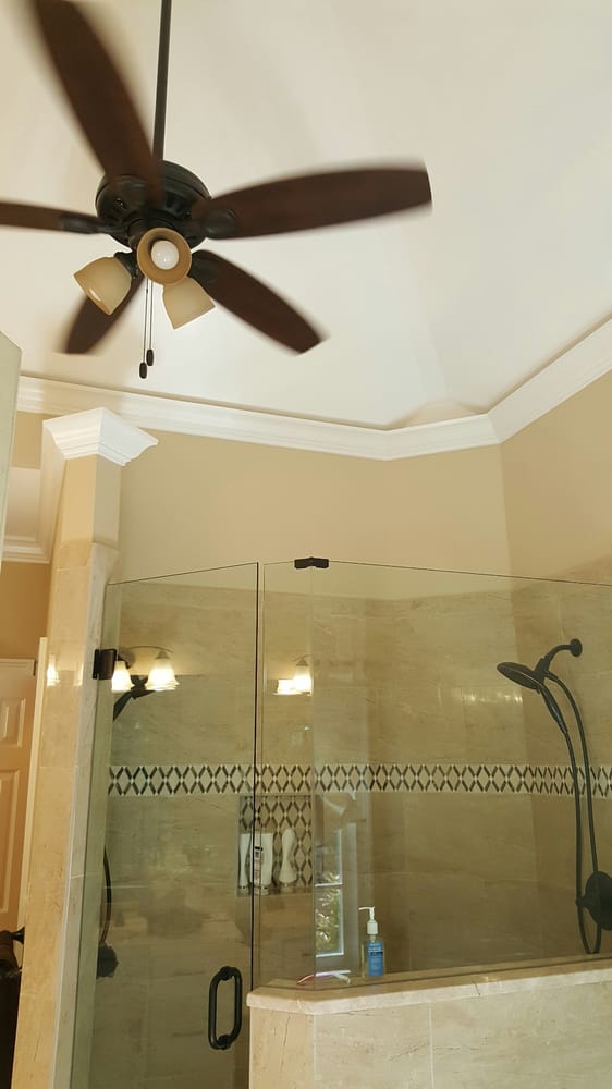 Slide of Romeros Quality Construction