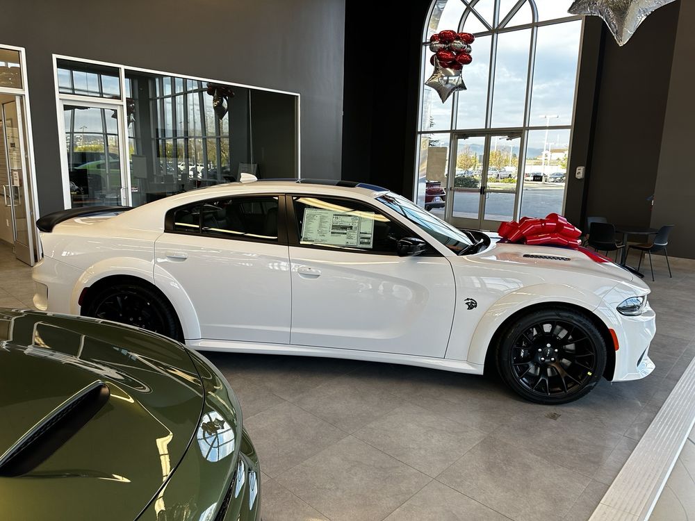 STONERIDGE CHRYSLER JEEP DODGE RAM SERVICE CENTER Updated June 2024