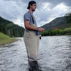 Eagle River Outfitter