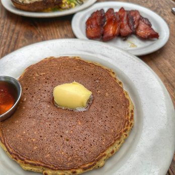Gjelina - 9 Grain Pancake - New American Near Me - Venice, California Gjelina - 9 Grain Pancake - New American Near Me - Venice, California