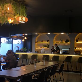 Satay Thai Kitchen & Bar - Pic of the bar area & decor - Thai Near Me - Fresno, California Satay Thai Kitchen & Bar - Pic of the bar area & decor - Thai Near Me - Fresno, California
