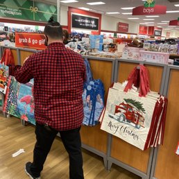 This manager is the most incompetent, rude and despondent I've ever encountered. This manager is the most incompetent, rude and despondent I've ever encountered.