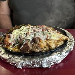 Jalisco Restaurant - Fajita Alambres