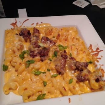The Cove - Pub steak in mac n cheese   delicious - Barbeque Near Me - York, Pennsylvania