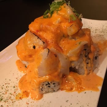 Street - Volcano roll - Sushi Bars Near Me - Austin, Texas Street - Volcano roll - Sushi Bars Near Me - Austin, Texas