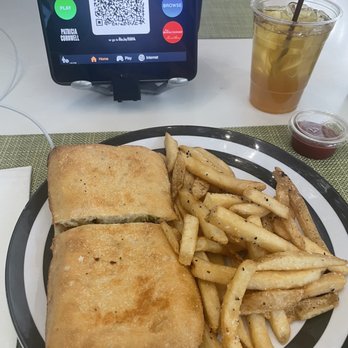 Gavi - Caprese Panini and Citron Green Iced Tea - New American Near Me - Houston, Texas