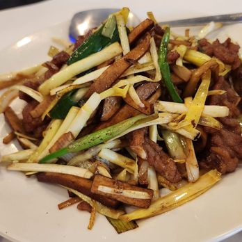 Beijing Restaurant - Yellow chives with beef and tofu - Korean Near Me - Santa Clara, California Beijing Restaurant - Yellow chives with beef and tofu - Korean Near Me - Santa Clara, California