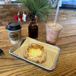 Stompin Grounds Coffee House - Cream Cheese Danish, Coffee, and Smoothie