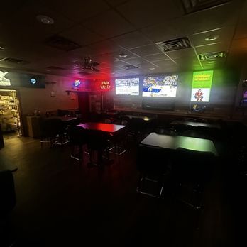 Park Valley Lounge - Seating - Sports Bars Near Me - Pittsburgh, Pennsylvania Park Valley Lounge - Seating - Sports Bars Near Me - Pittsburgh, Pennsylvania