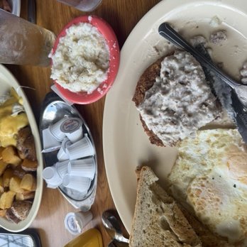 The Floridian - Chicken fried steak, grits, over medium eggs, and rye toast - Diners Near Me - Fort Lauderdale, Florida The Floridian - Chicken fried steak, grits, over medium eggs, and rye toast - Diners Near Me - Fort Lauderdale, Florida