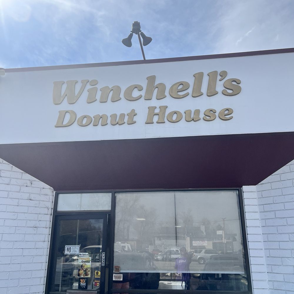 Winchell's Donut House - Entrance - Donuts Near Me - Wheat Ridge, Colorado Winchell's Donut House - Entrance - Donuts Near Me - Wheat Ridge, Colorado