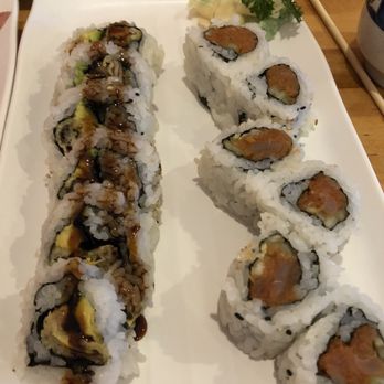 Sakura Sushi - Sushi Bars Near Me - Schaumburg, Illinois