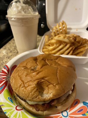 Safari Grill & Treats