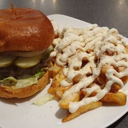 Tracie's Place Restaurant & Karaoke