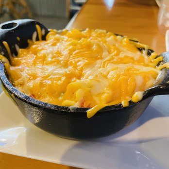 Irie Entree - Mac & cheese - Caribbean Near Me - Philadelphia, Pennsylvania