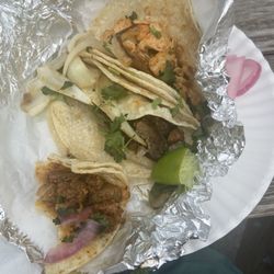 Best Taco Truck Near Me - May 2025: Find Nearby Taco Truck Reviews - Yelp