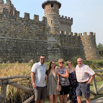 PF Wine Tours - Wine Tours Near Me