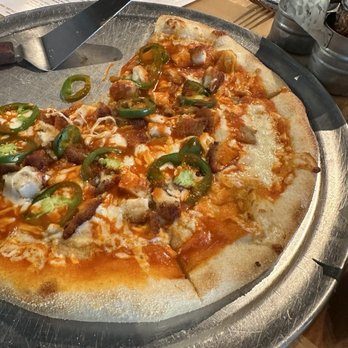 Antonio's Pizza Apopka - 12" Buffalo Chicken Pizza - Pizza Near Me - Apopka, Florida