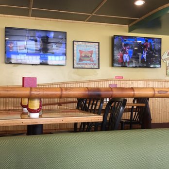 Cheeseburger In Paradise - A lot of TV's inside - Burgers Near Me - Honolulu, Hawaii Cheeseburger In Paradise - A lot of TV's inside - Burgers Near Me - Honolulu, Hawaii