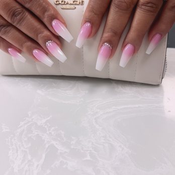 Queen Bee Nails Spa - Nail salon - Nail Salons Near Me - Davis, California